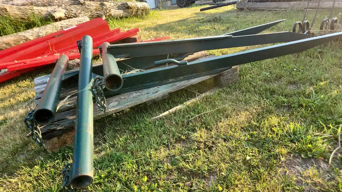  Hi-Hog 1600 at www.mccabetractor.com